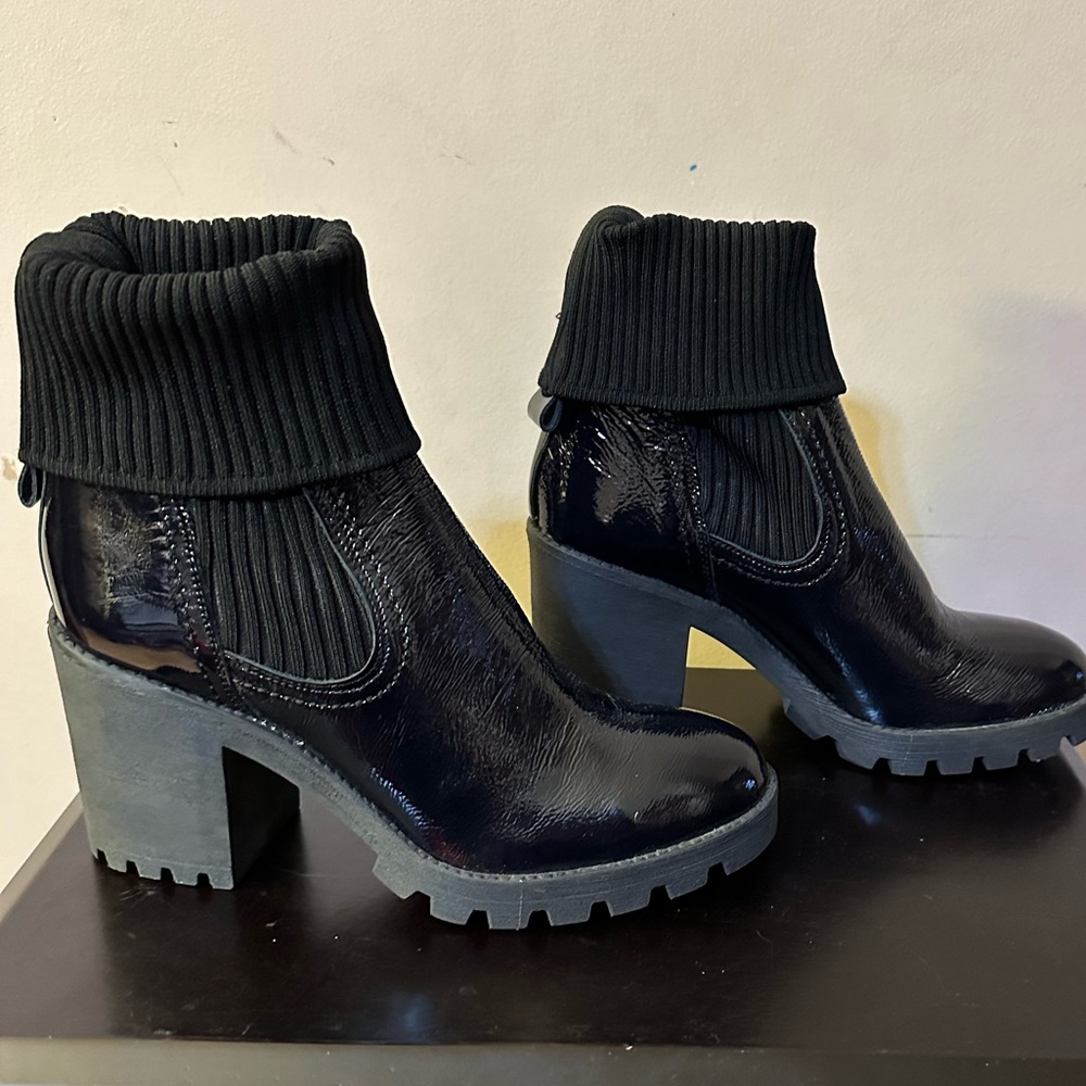 Barney’s New York fold over sock ankle boot size 37 (6.5)